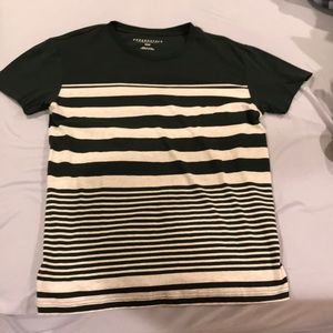 Aeropostale short sleeve shirt